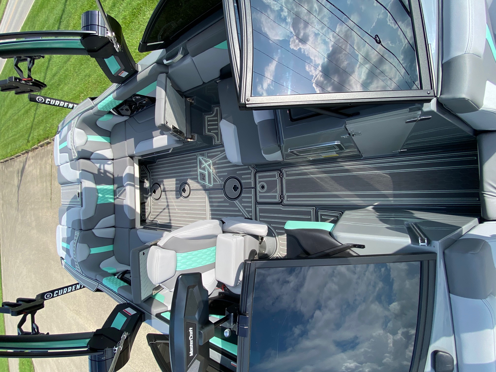2022 MasterCraft XT24 – Loaded & Immaculate! Icon